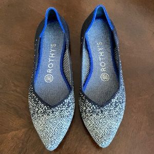 The point Black slate metallic Rothy’s